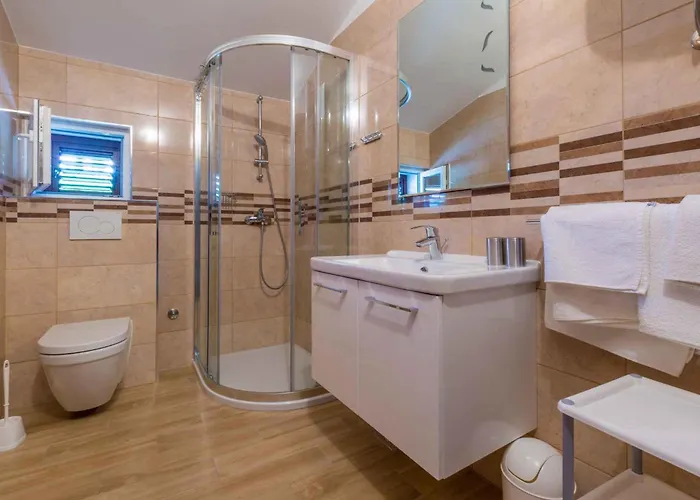 Two-bedroom In Xxxvi Daire *