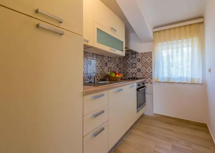 Daire Two-bedroom In Xxxvi Crikvenica