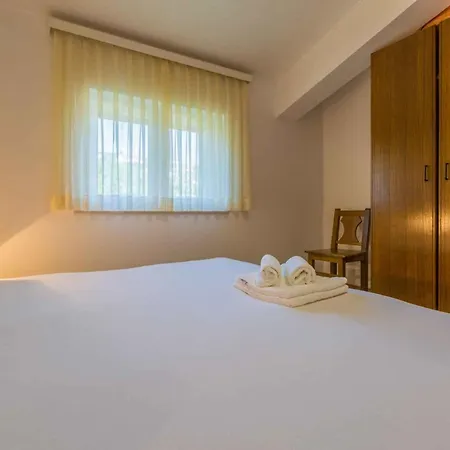Two-bedroom In Xxxvi Lejlighed Crikvenica
