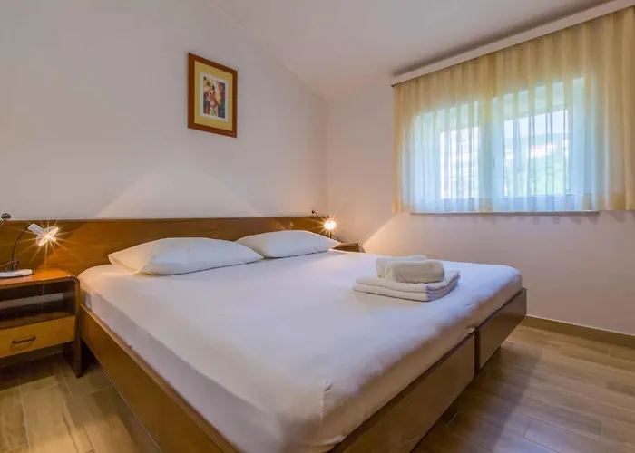 Two-bedroom In Xxxvi *